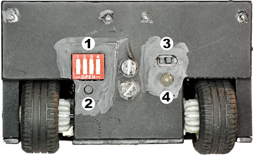 Rear panel showing DIP switch mode, power switch, start button, and bicolor LED