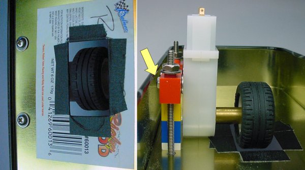Single gearmotor mounted in the center using Legos and screws.